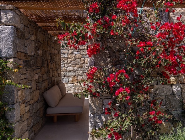 Mykonos Drops Rooms and Suites