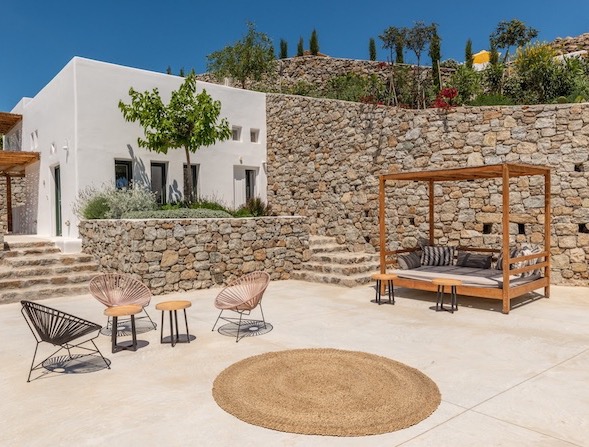 Mykonos Drops Rooms and Suites